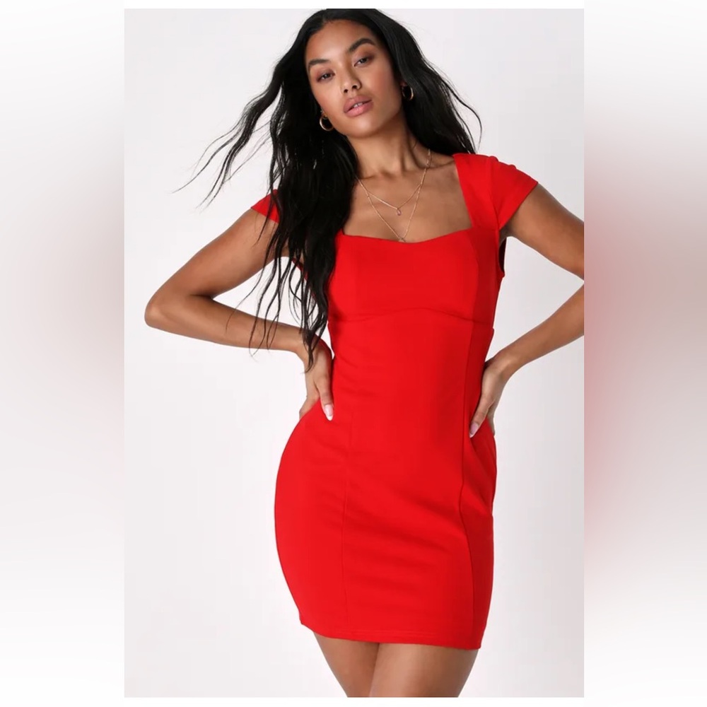 Lulus NWT Sleek Chic Red Backless Cap Sleeve Mini Bodycon Dress